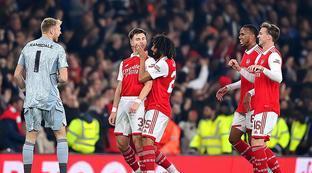 队的动作整 队的动作整